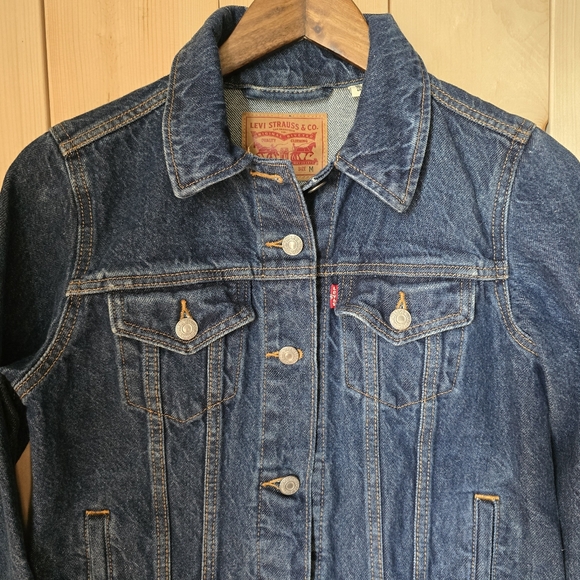 Levi Strauss Denim Trucker Jean Jacket Womens Medium - Picture 2 of 12